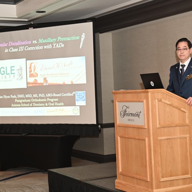 dr jae park with the final presentation of the meeting